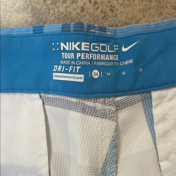 Nike golf Men's Plaid Performance Golf Shorts - Blue & Gray - Picture 2 of 4